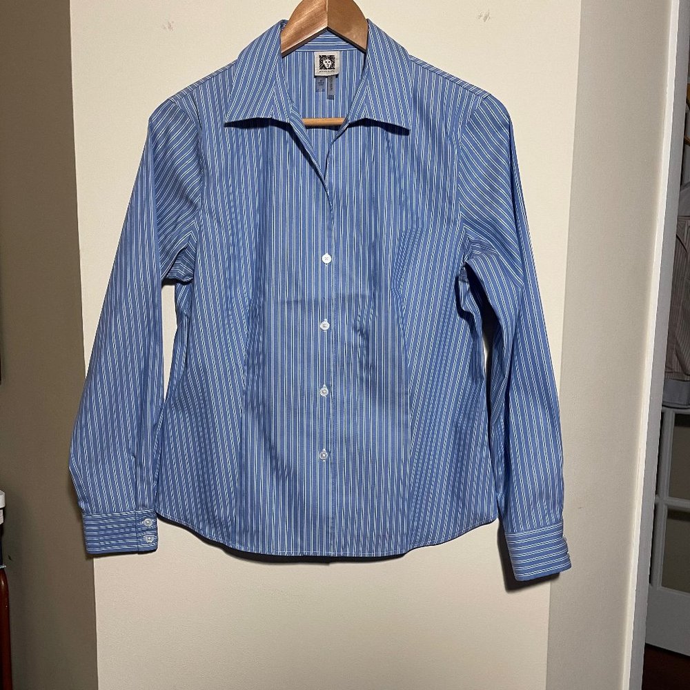 Anne Klein - Non-Iron Blue and White Striped Dress Button Down - M